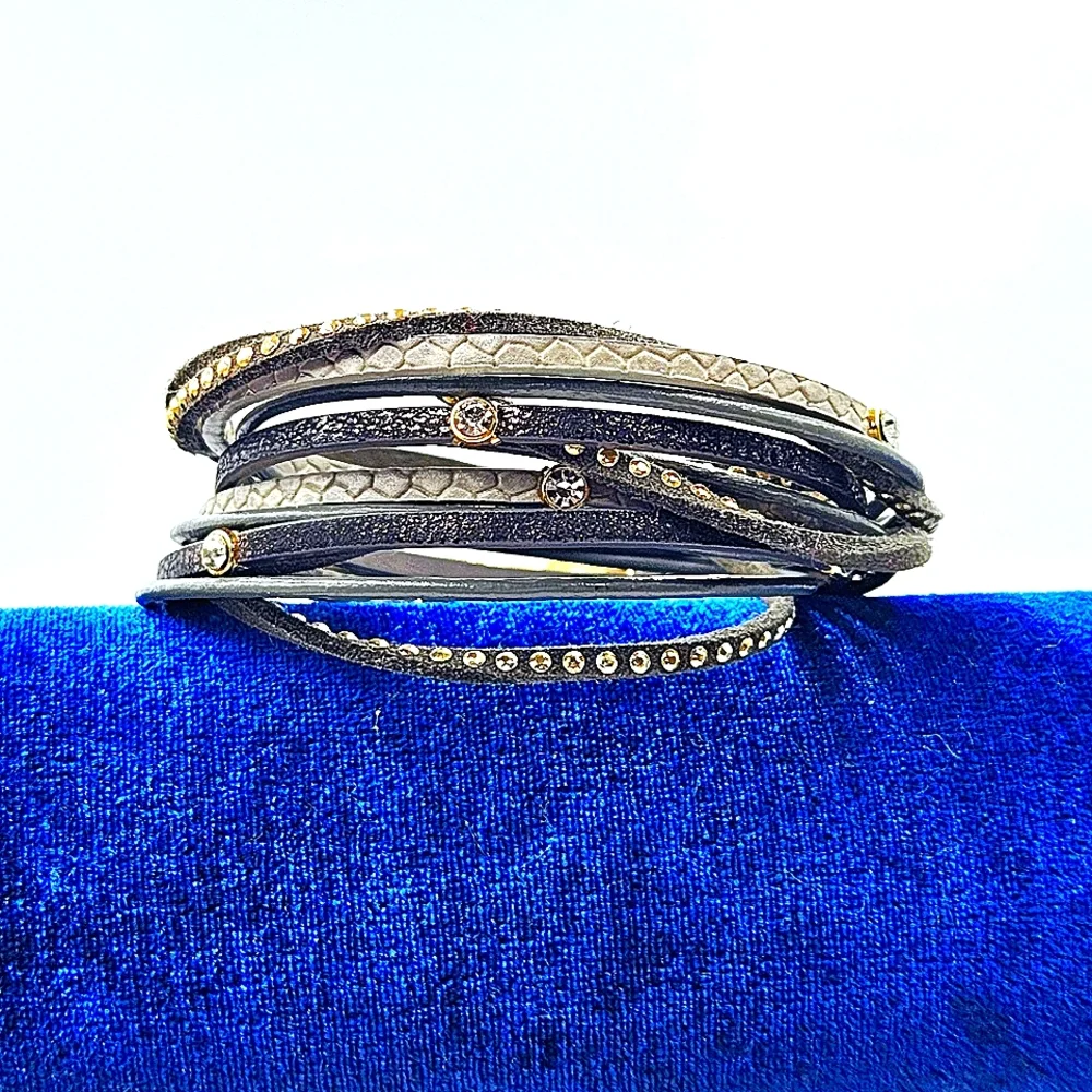 Saachi Leather Rhinestone Cuff - Picture 5 of 10